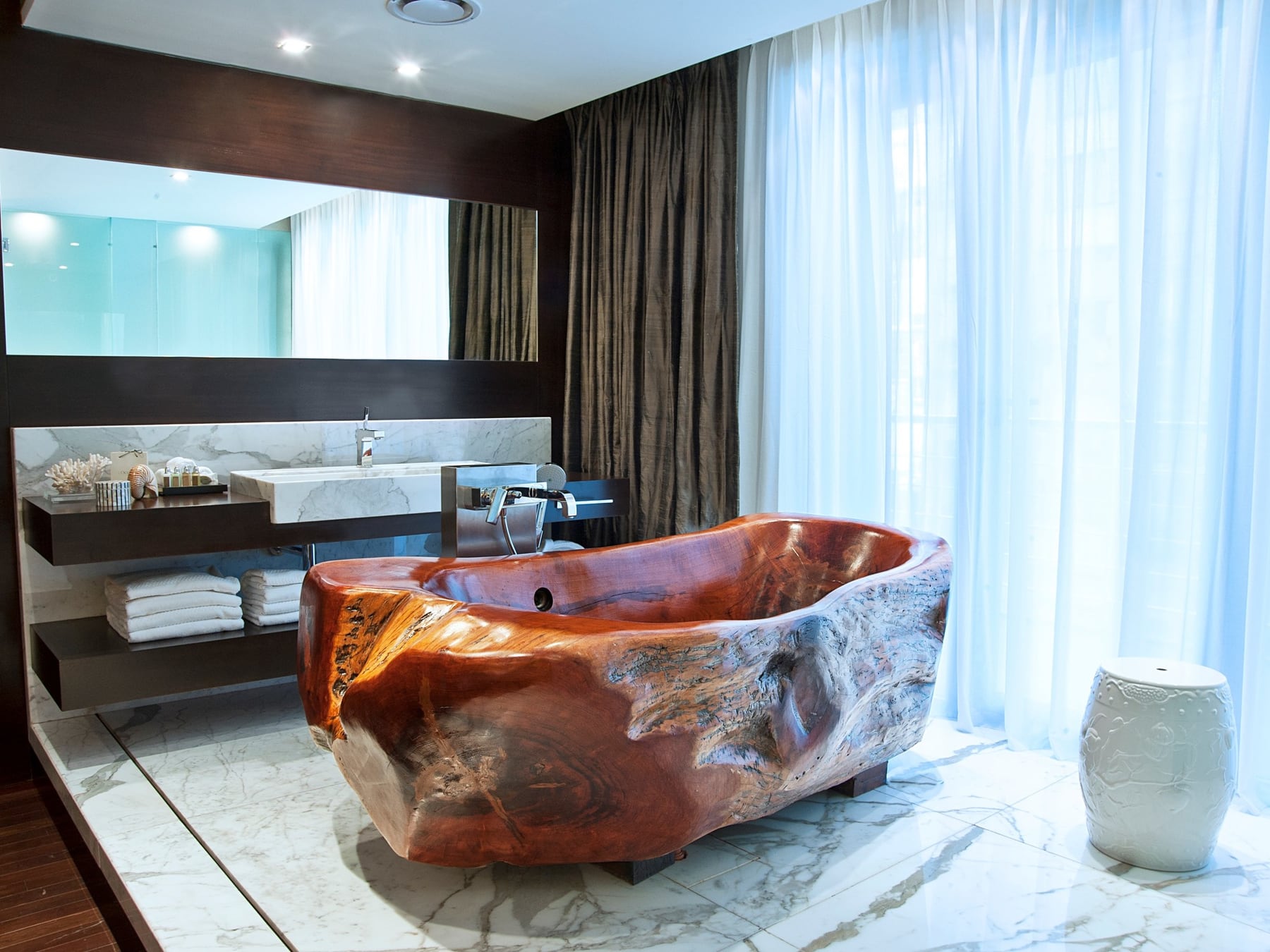 Vino, roble francés y Recoleta: el hotel boutique que se diseñó alrededor de cada copa
