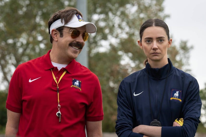 Ted Lasso vuelve a caminar la cornisa: el espejo de Nate aparece en el banco del Richmond