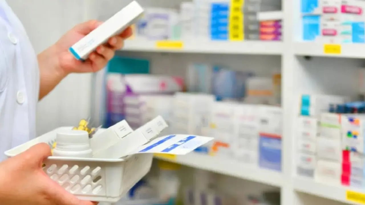 PAMI mantiene la cobertura total de medicamentos para afiliados de menores ingresos: qué condiciones se deben reunir y cómo se gestiona el beneficio