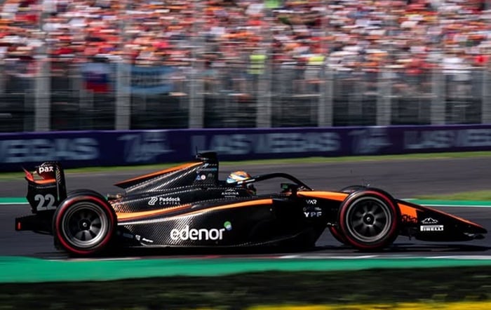 Varroneapuró desde el fondo y se quedó con el último punto en Monza