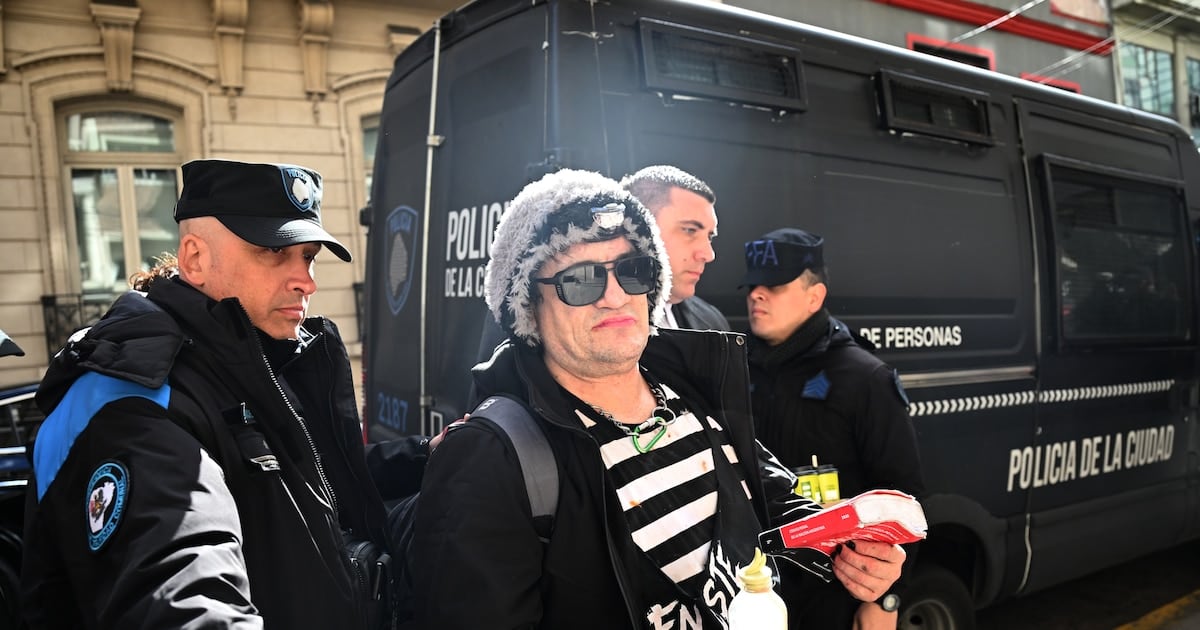 Se reanudó el juicio contra Pity Álvarez con el músico de regreso en la sala tras su descompensación