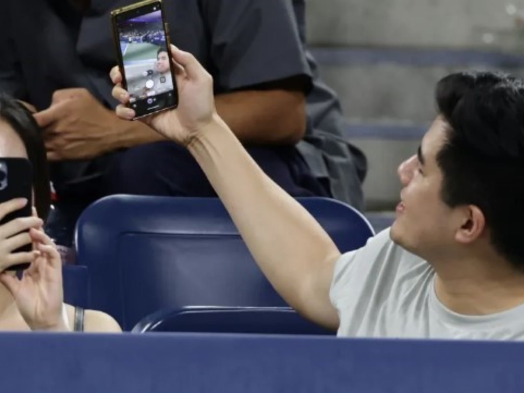 Wimbledon le dice que no a los influencers: viejas reglas, viejo glamour y cero aros de luz