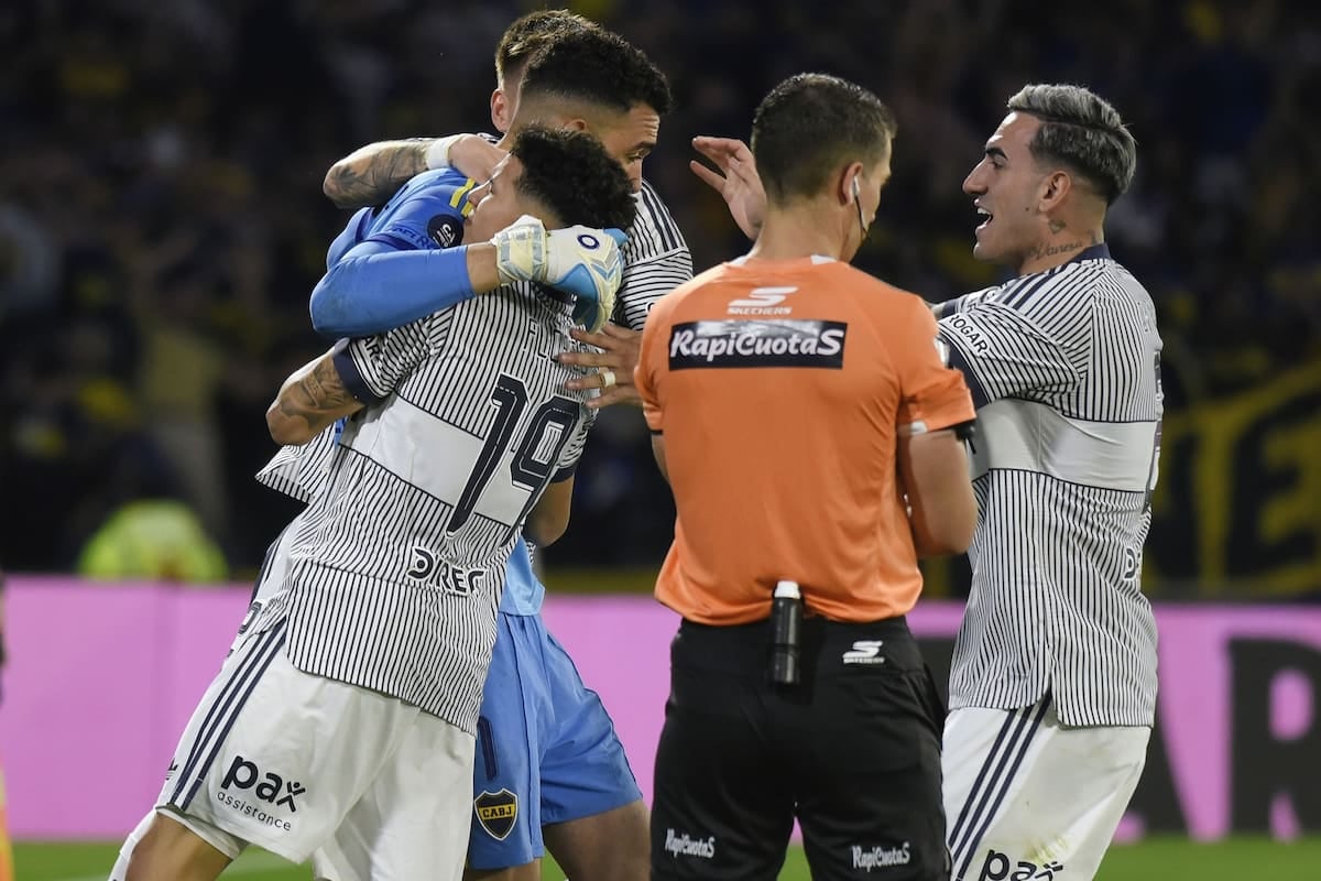 Boca zafó del escritorio y va por Racing en Arroyito: lo que dejó el fallo de la AFA