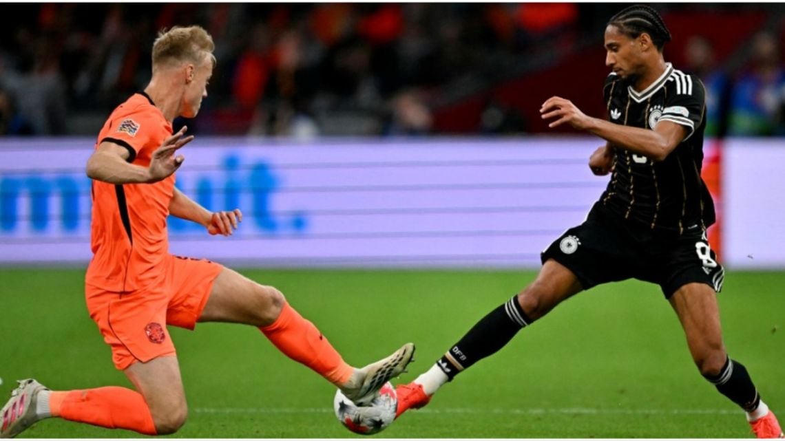 Empate con sabor a debut: Países Bajos lo igualó en la última y Alemania se fue masticando bronca