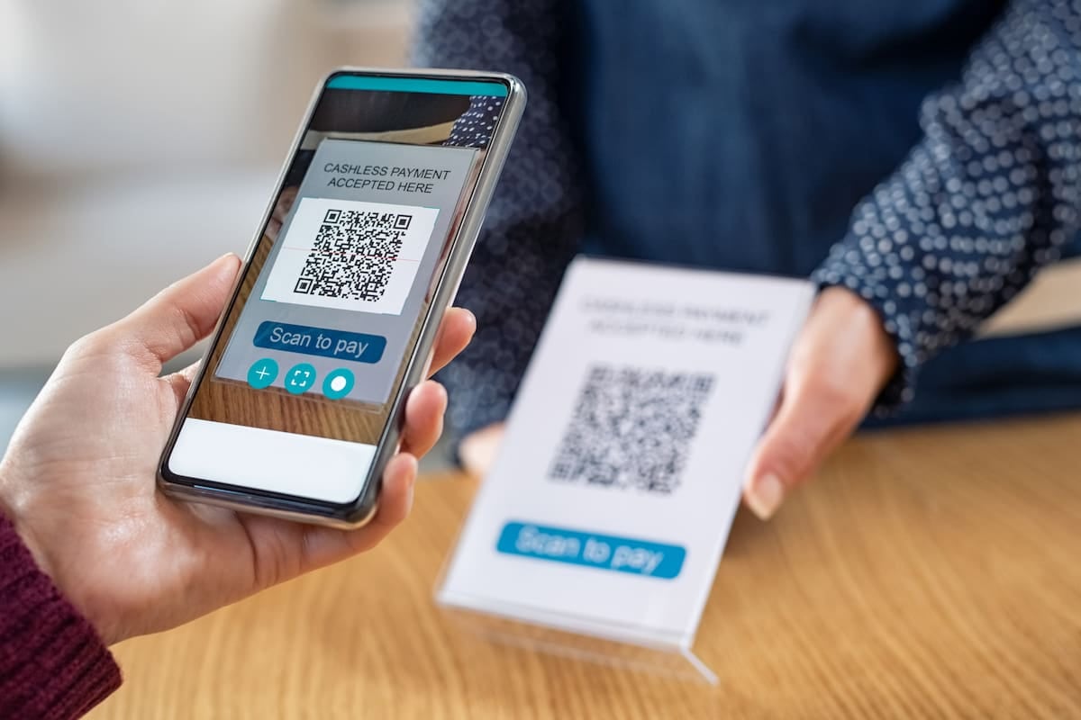 Más QR y transferencias inmediatas: el mapa de los medios de pago minoristas que consolida el Banco Central