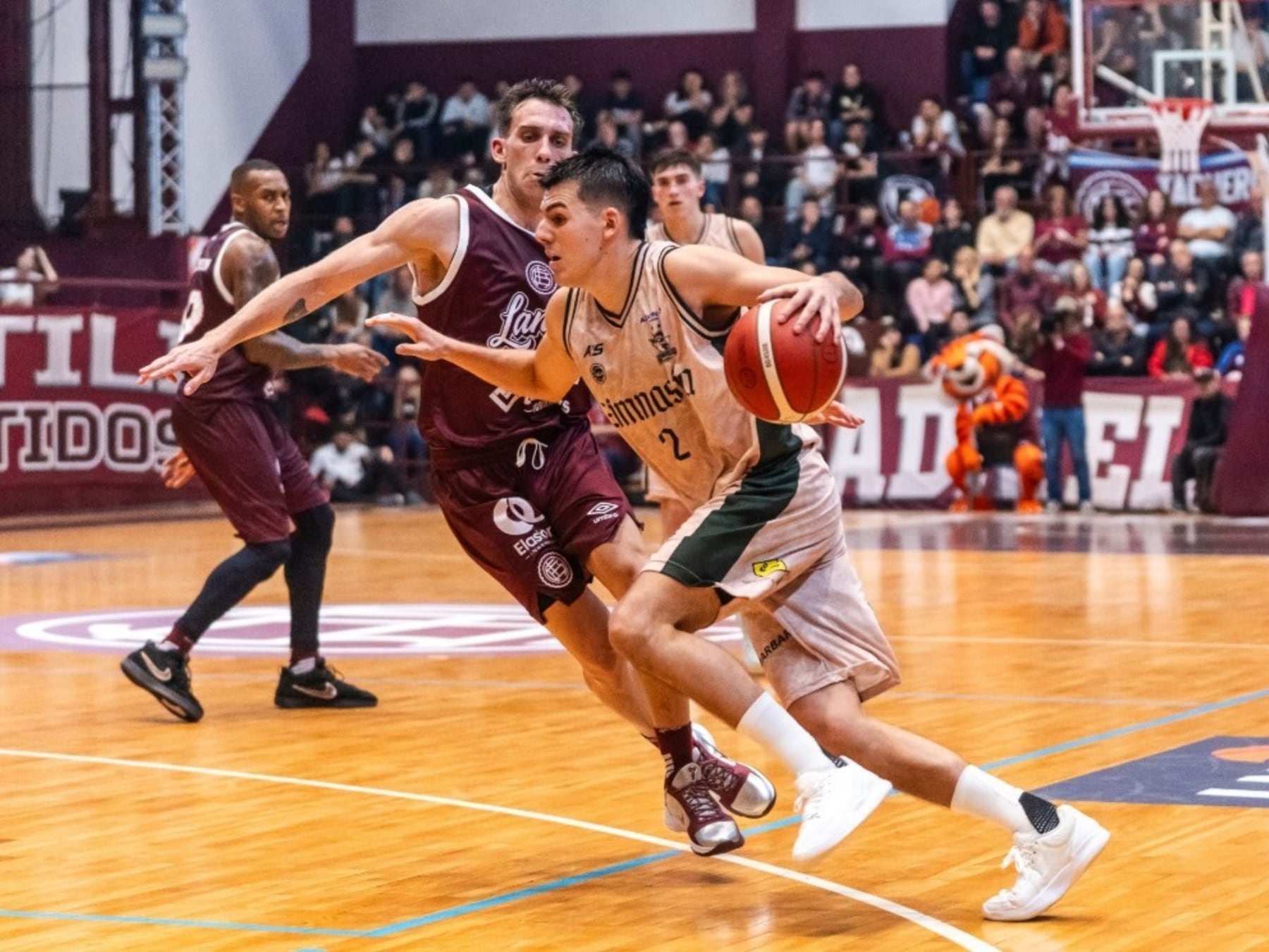 Gimnasia avisó que va en serio: le ganó a Lanús en la noche del regreso y dejó clarito qué debe sostener