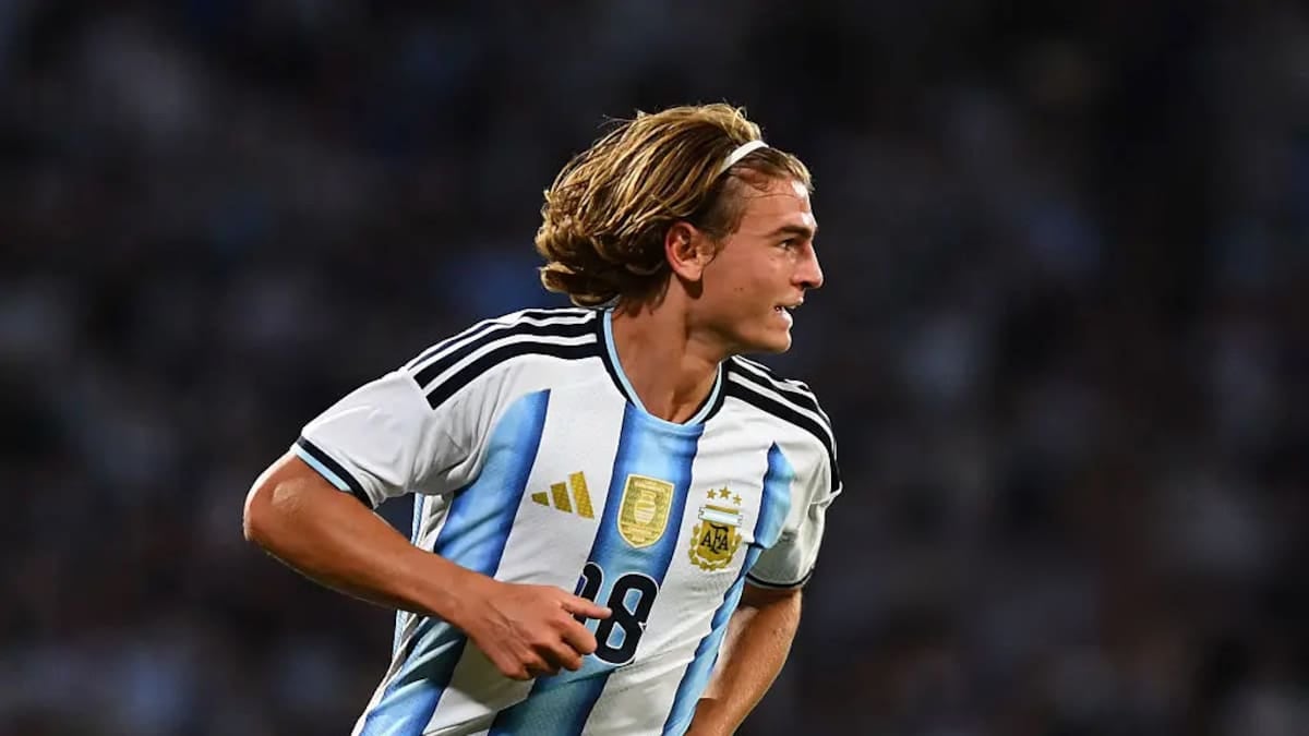 Argentina se desahoga en el Kempes: 2-0 a Bolivia con sello Scaloni