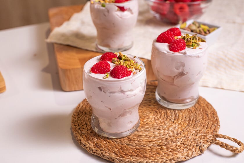 Una mousse de frambuesas que se hace en un rato y se banca la espera en la heladera
