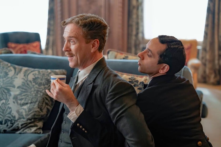 La aristocracia según el humor: «Fackham Hall» llega para reírse de los Davenport y sus líos de familia