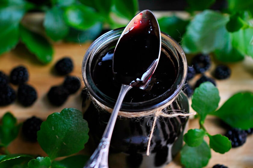 Una mermelada casera de moras para salvar el invierno