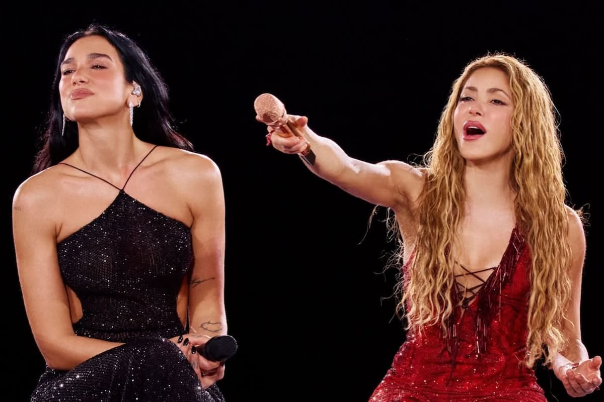 La noche que Shakira y Dua Lipa se encontraron en el escenario de Madrid para cantar Antología