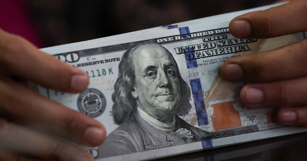 El dólar mayorista completó tres ruedas estables en $1.520 y el Banco Nación sostuvo los $1.540 para la venta al público