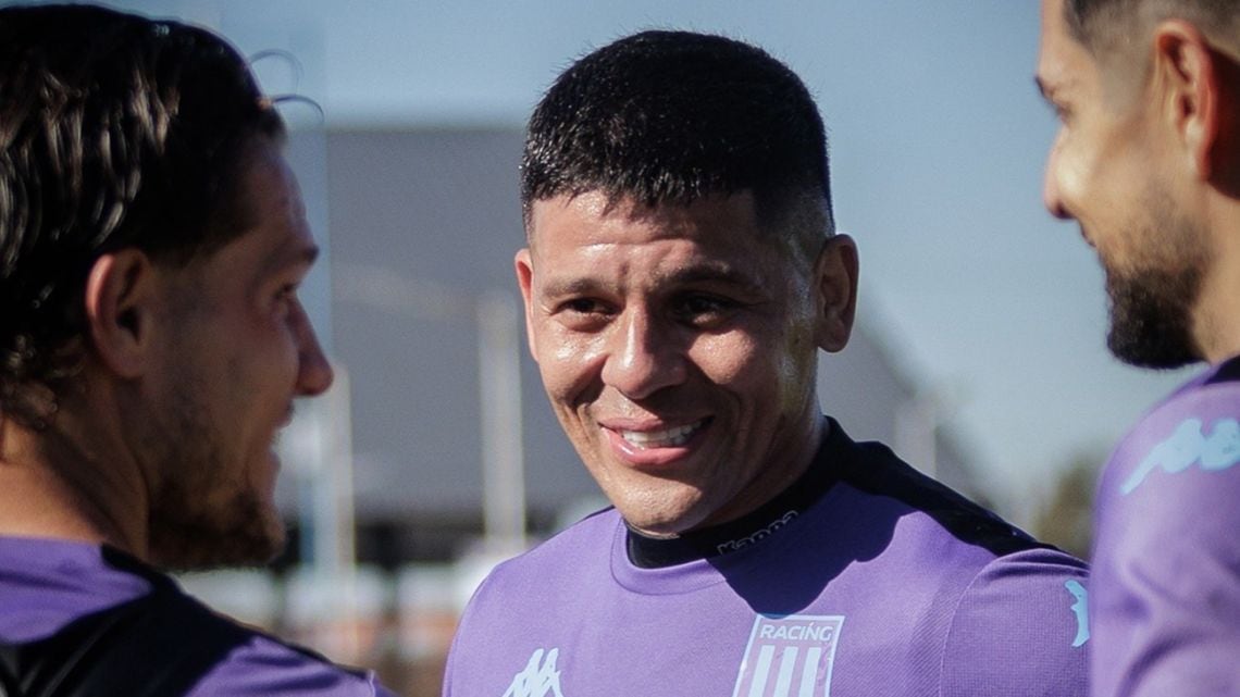 Estudiantes toca la puerta de la AFA con Rojo debajo del brazo y la Libertadores a la vuelta de la esquina