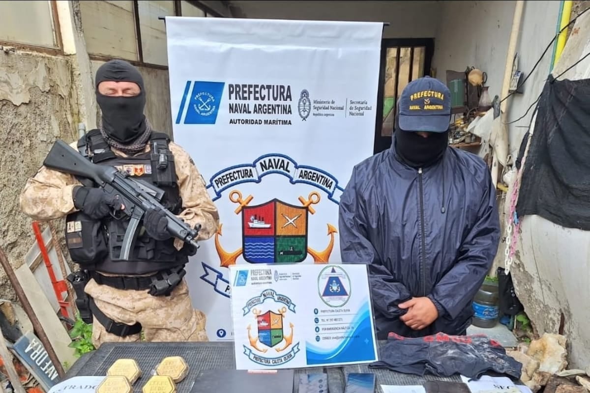 Diez kilos de oro ocultos en el tanque de un inodoro: el insólito hallazgo en una causa por desaparición