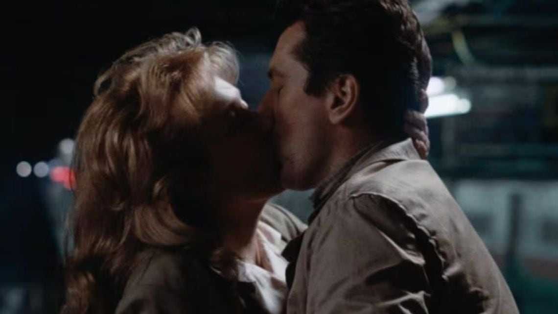 Cuando dos gigantes de Hollywood se animaron a un romance sin estridencias: vuelve "Enamorarse", la película que juntó a De Niro y Streep en Manhattan