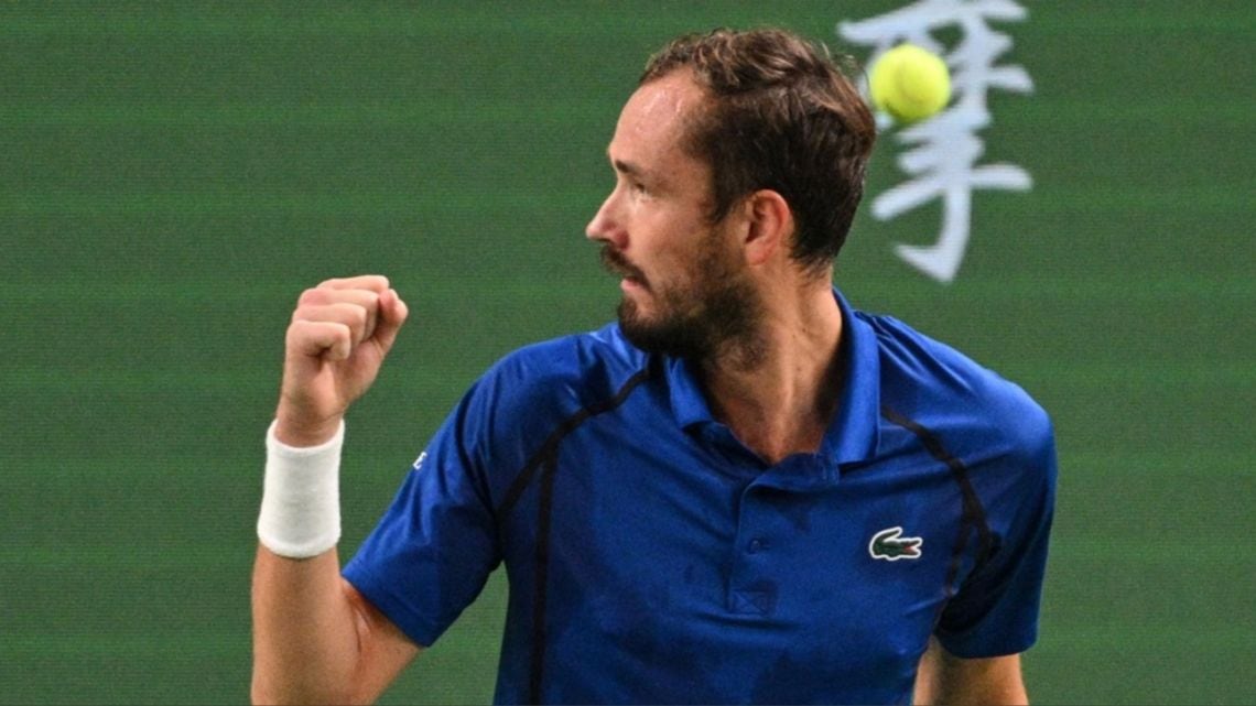 Shanghái tiene dueño: Jódar y Medvedev, con el pase a semis y un cruce que promete fuego