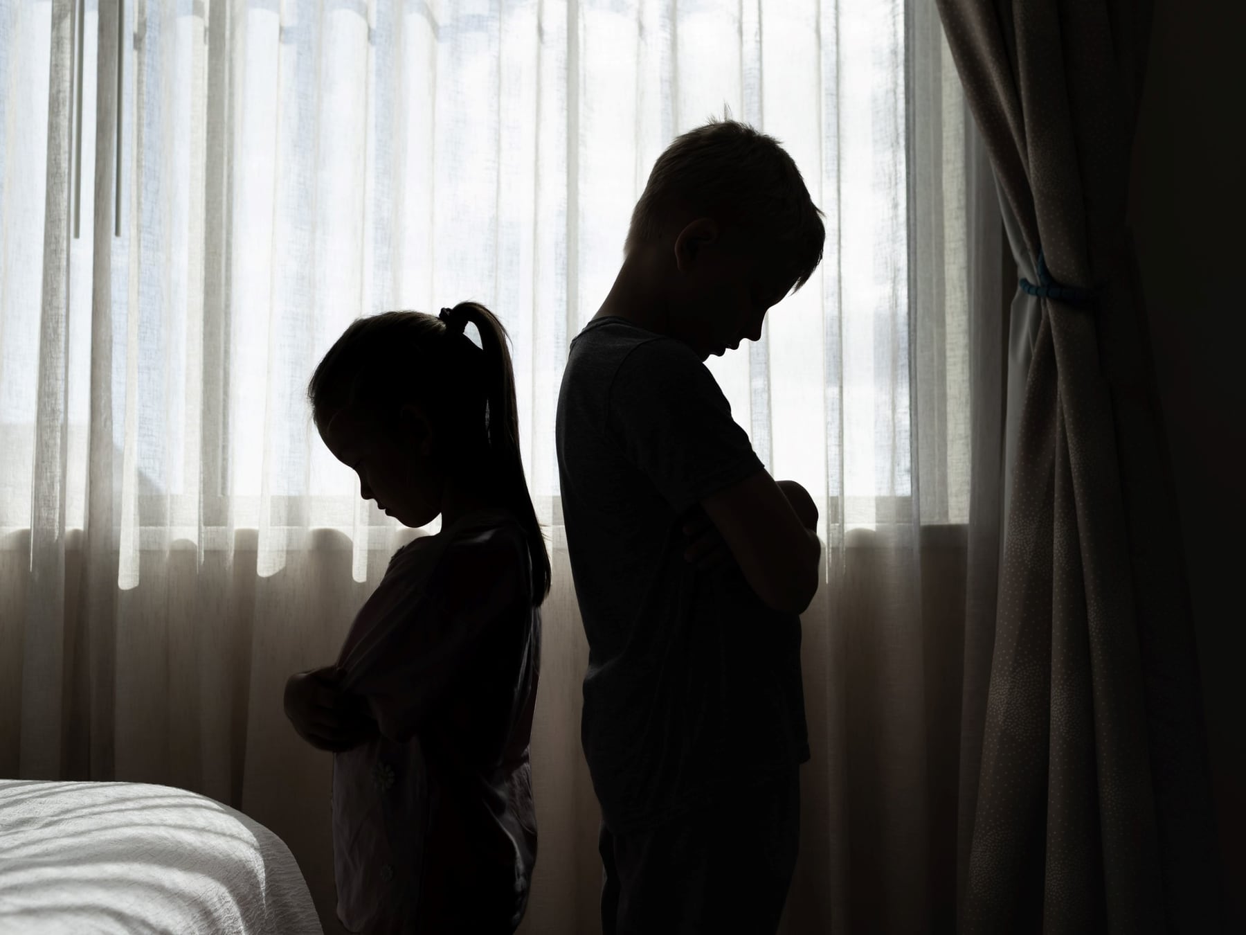 La misma casa, infancias distintas: por qué los hermanos recuerdan otra Childhood
