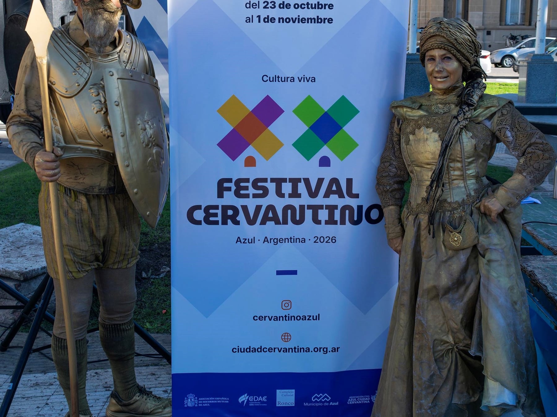 Fin de semana a dos pasos: la fiesta cervantina de Azul y el aniversario de Crotto